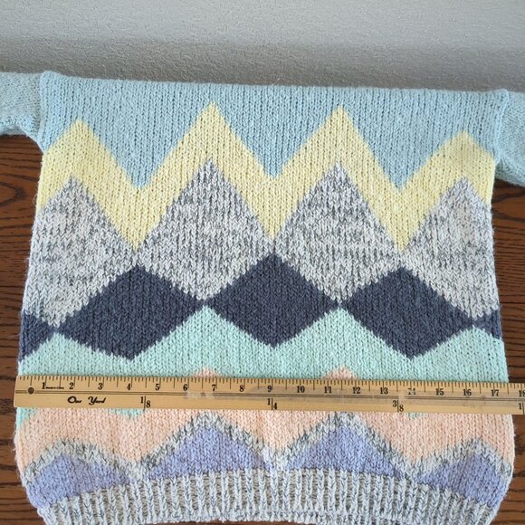 Vintage One Step Up Chevron Pattern Sweater Medium Acrylic Knit - Picture 8 of 13